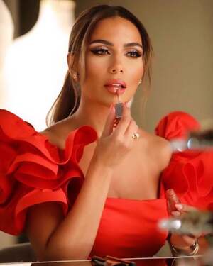 Shayma Helali nude 5