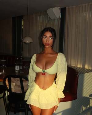 Shayna Senior nude 5