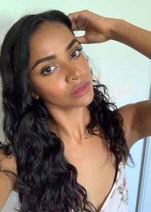 Shazeeda Gafoor nude 7