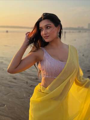 Shefali Bagga nude 7