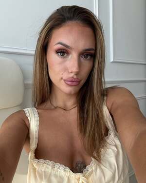 Shelly Love nude 3