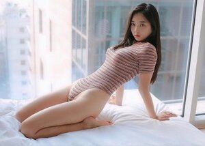 Shin Jae Eun nude 12