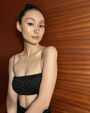 Shioli Kutsuna nude 7