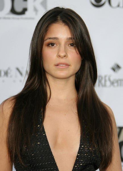 Shiri Appleby nude 11
