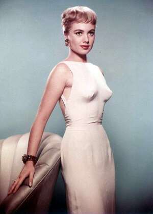 Shirley Jones nude 2