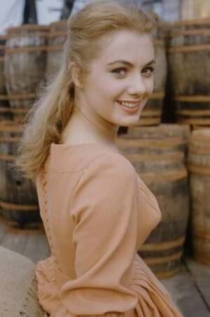 Shirley Jones nude 5