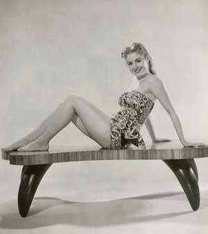 Shirley Jones nude 7