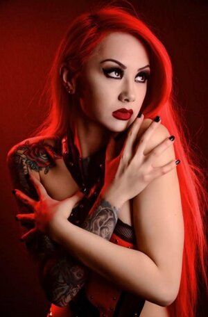Shotzi Blackheart nude 8