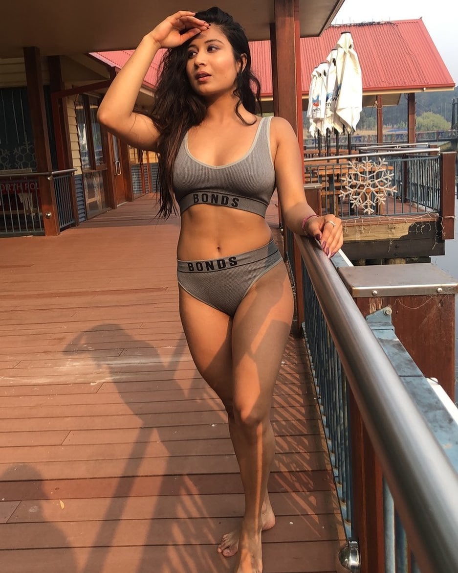 Shreya Kalra nude 2