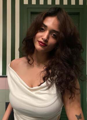 Shreya Vishakant nude 12