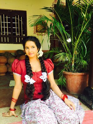 Shubha Poonja nude 3