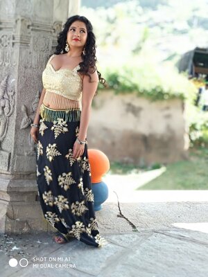 Shubha Poonja nude 5
