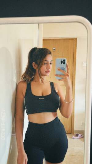 Shubhna Agarwal nude 5