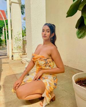 Shubhna Agarwal nude 9