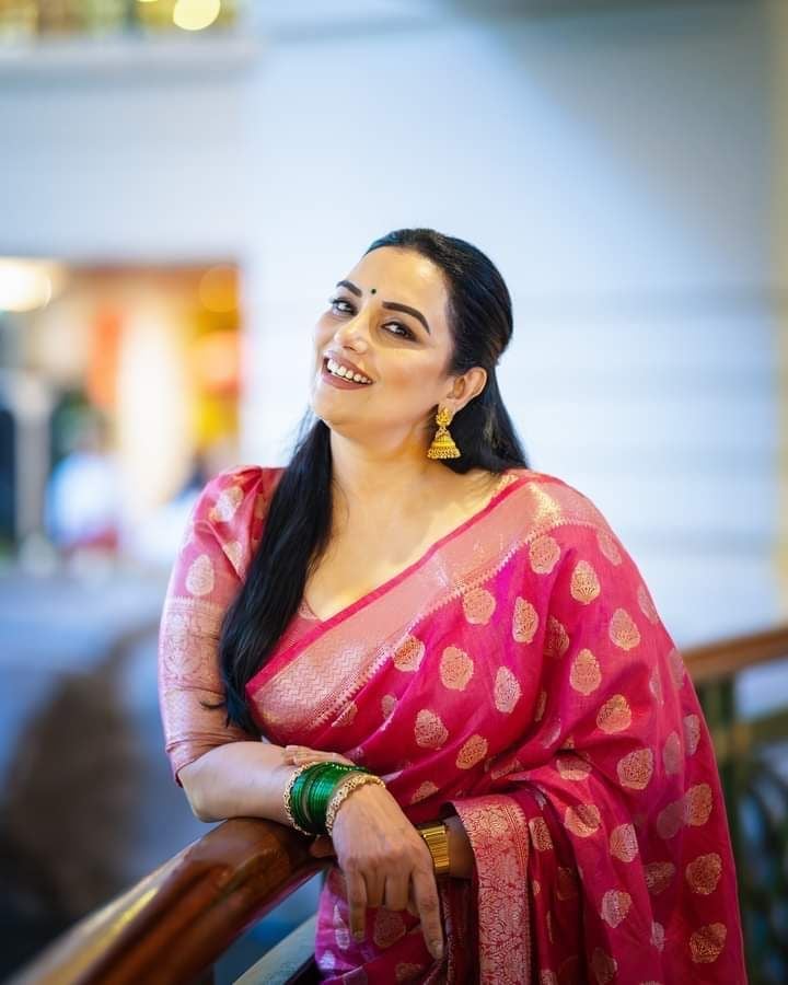 Shweta Menon nude 5