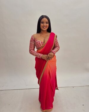 Shyna Khatri nude 8