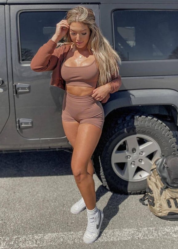 Sidney Sky nude 6