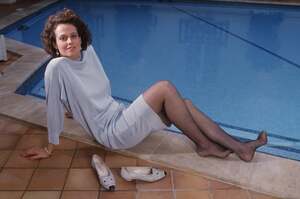 Sigourney Weaver nude 12