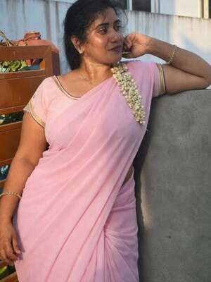 Siri Naidu nude 8