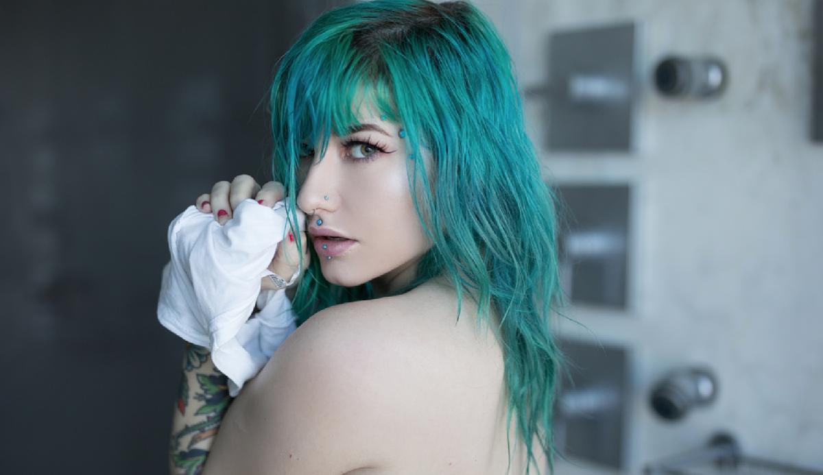 Skella Borealis nude 10