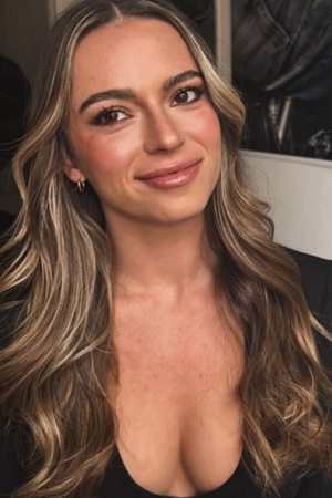 Skye Nicolson nude 9