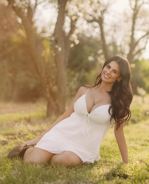 Skyler Lippman nude 7