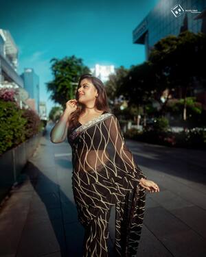 Sneha Paul nude 11