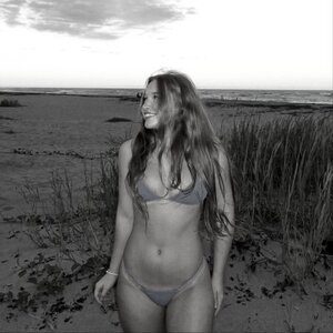 Sofia Cava nude 6