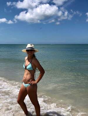 Sofia Kenin nude 9