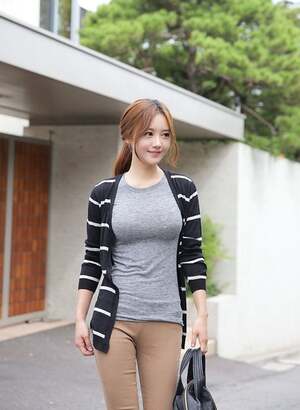 Son Yoon Joo nude 2