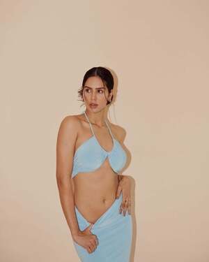Sonam Bajwa nude 5