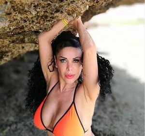 Sonia Eyes nude 7