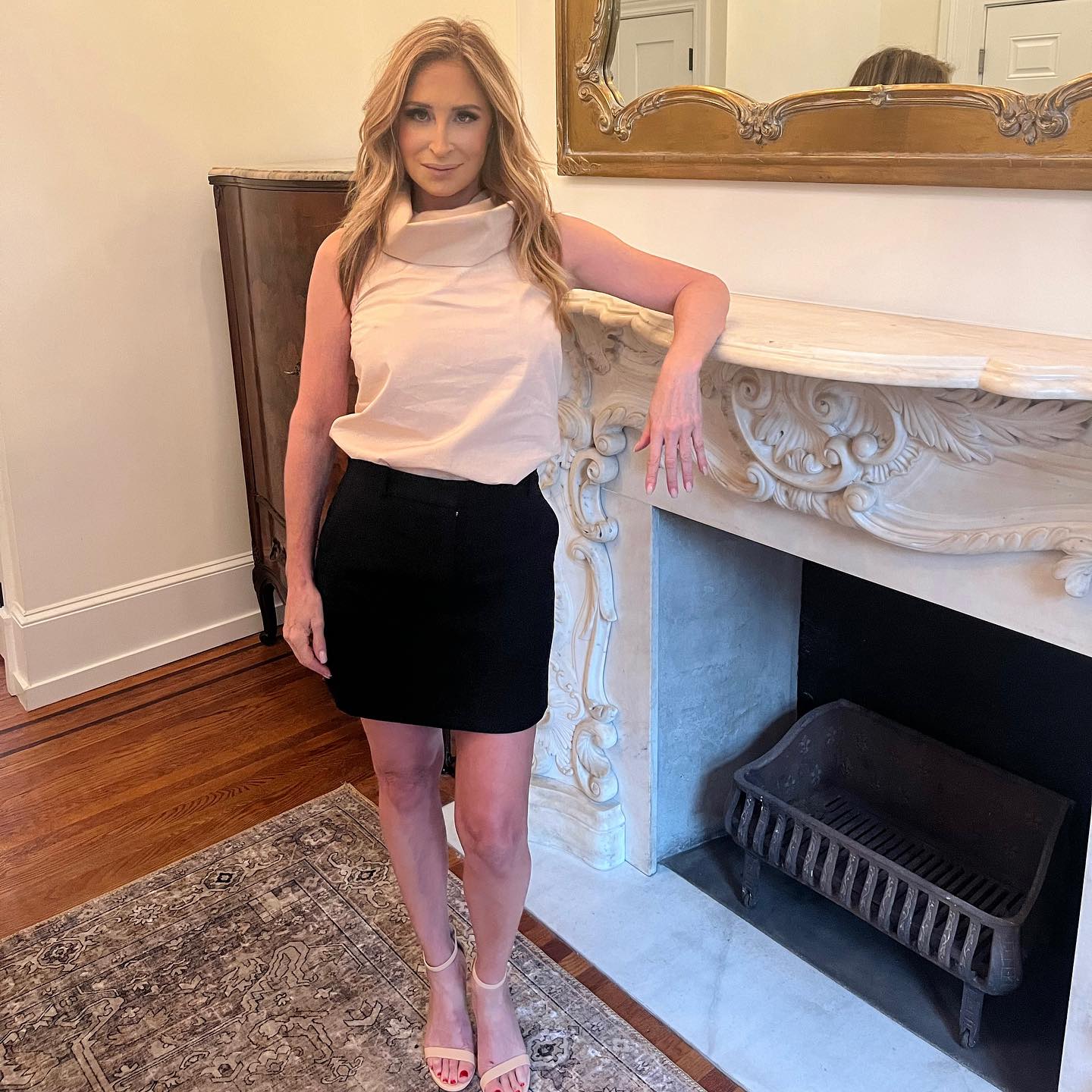 Sonja Morgan nude 8