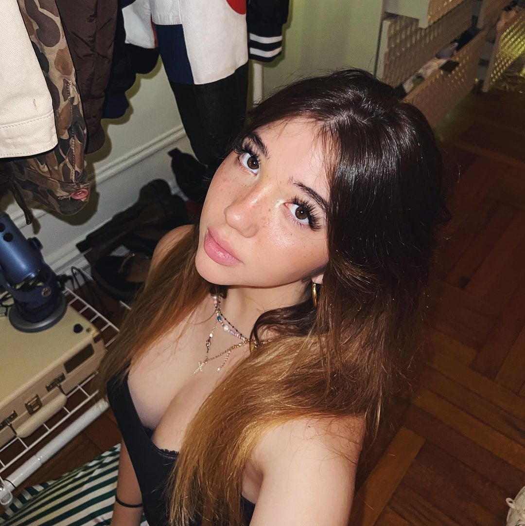 Sophia Fone nude 4