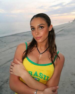 Sophia Garapetian nude 8