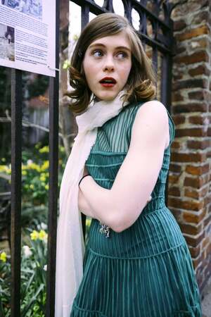 Sophia Lillis nude 10