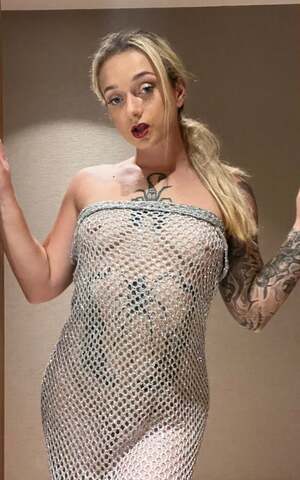 Sophia Mayy nude 5
