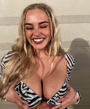 Sophie Riedemann nude 7