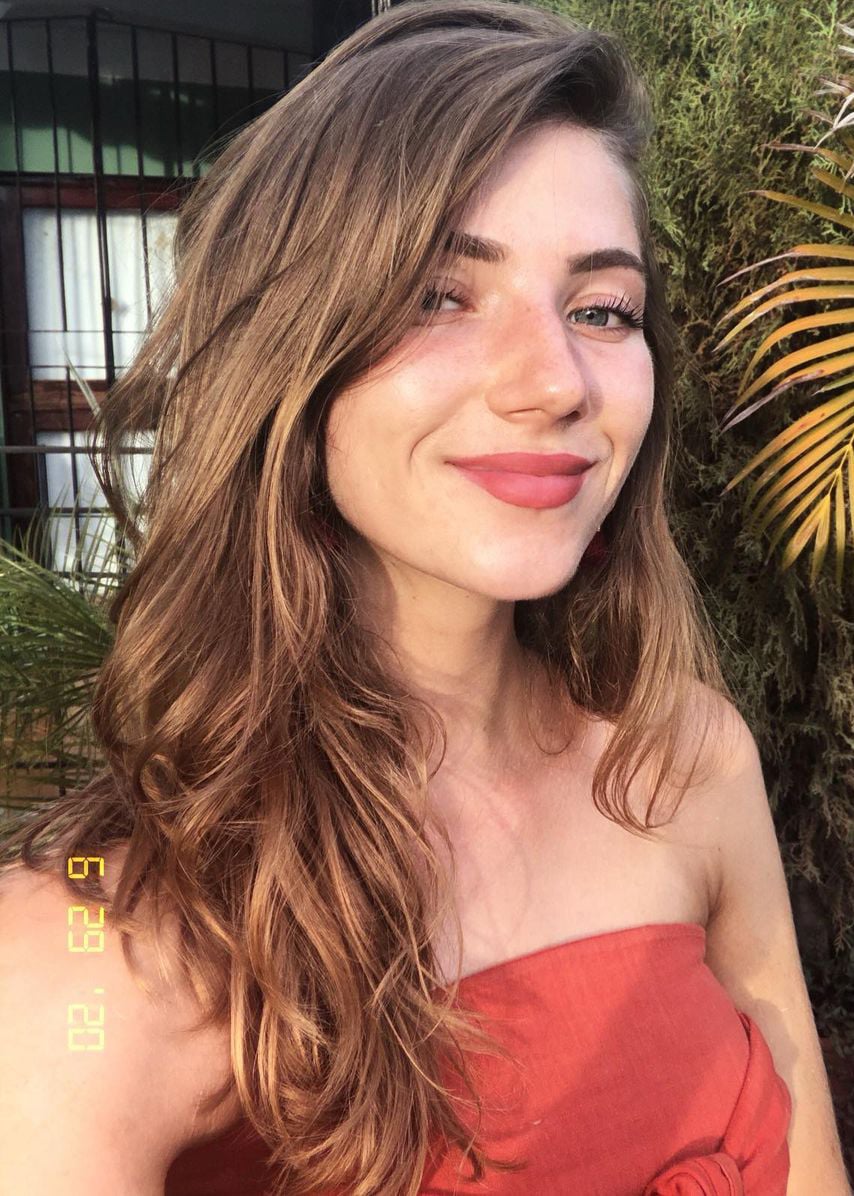 Sophie Silverstein nude 4