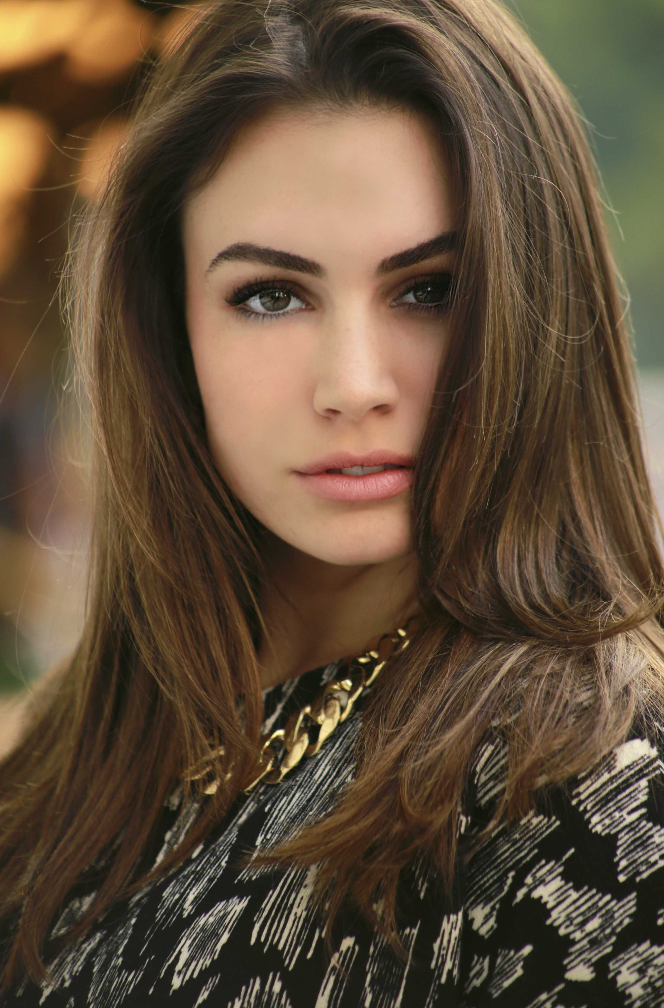 Sophie Simmons nude 8