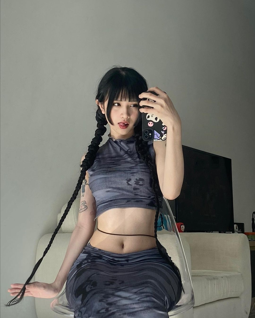 Sorrylyly nude 7