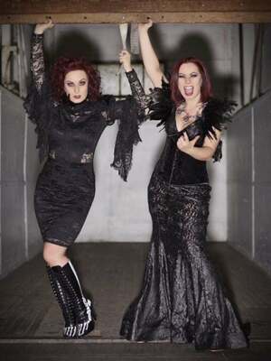 Soska Twins nude 3