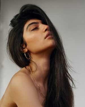 Soulin Omar nude 5