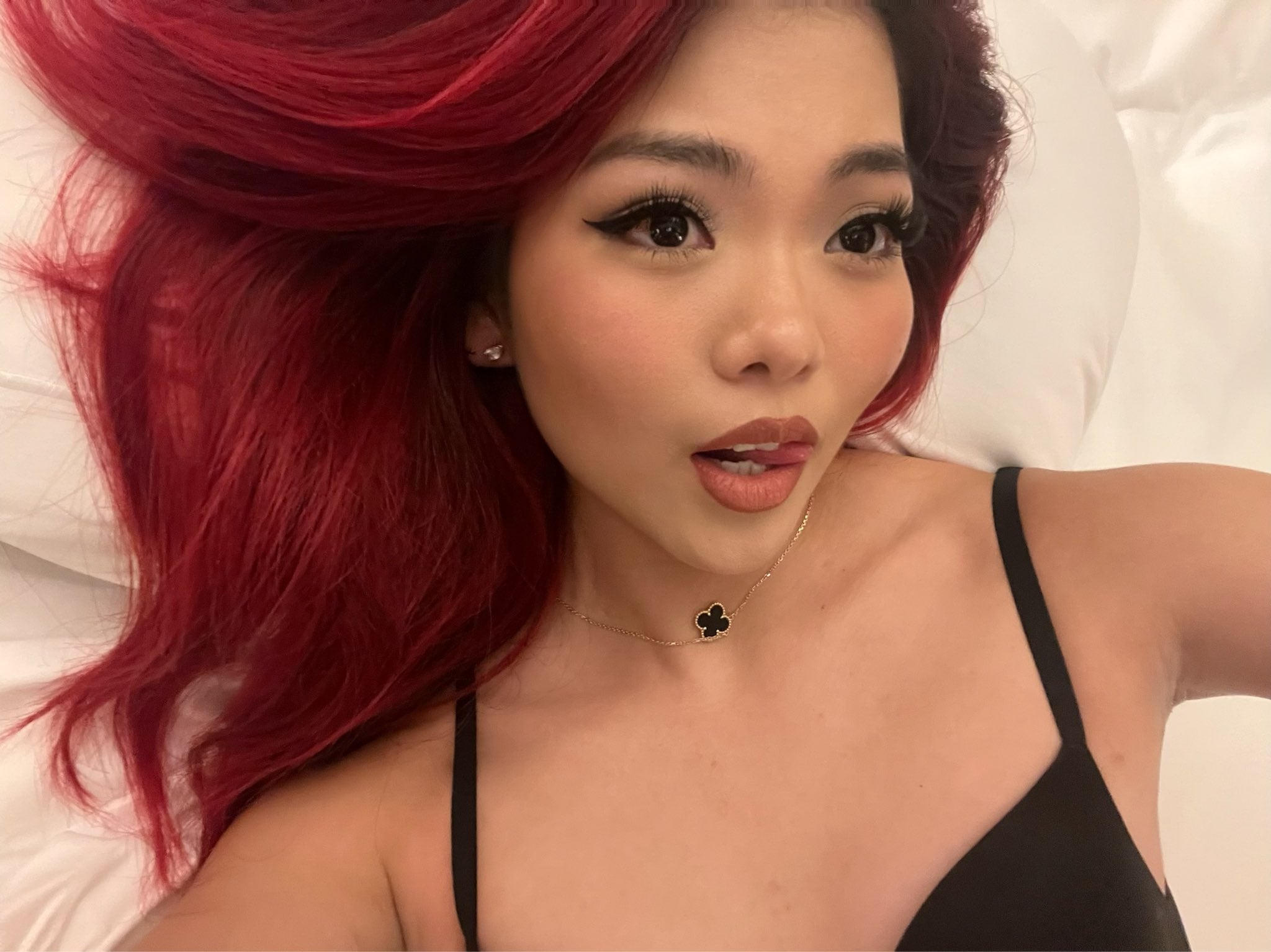 Srrymom nude 10