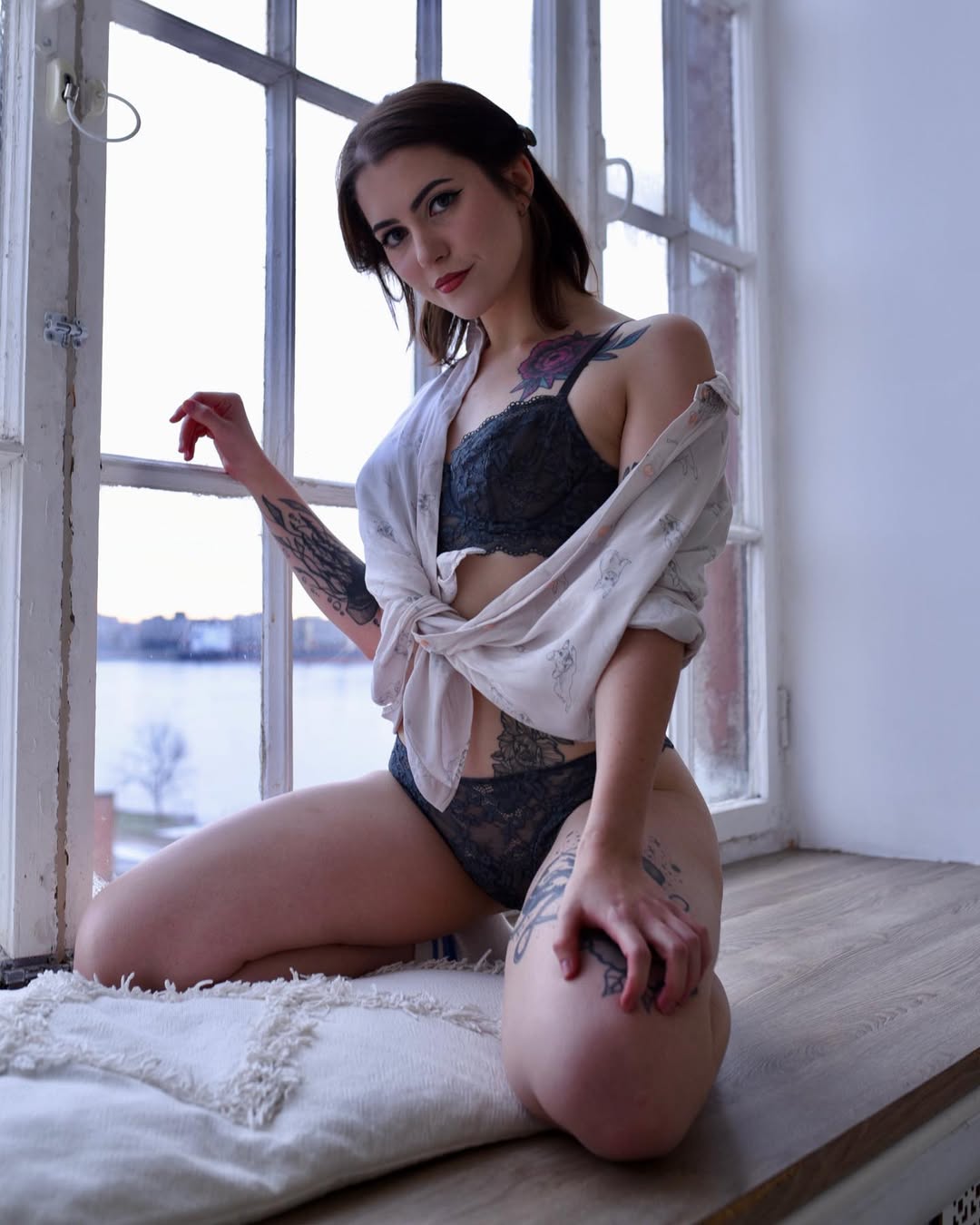 Stacy Moon nude 3