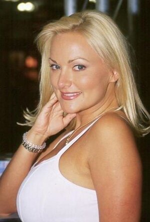 Stacy Valentine nude 4