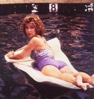 Stefanie Powers nude 7