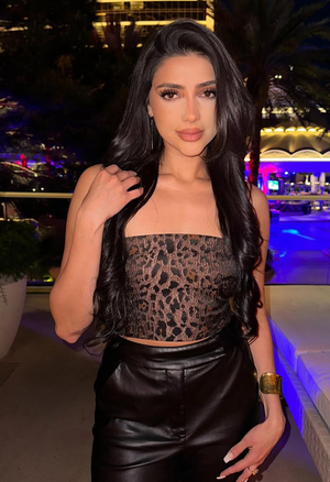 Stephanie Fernandez nude 3
