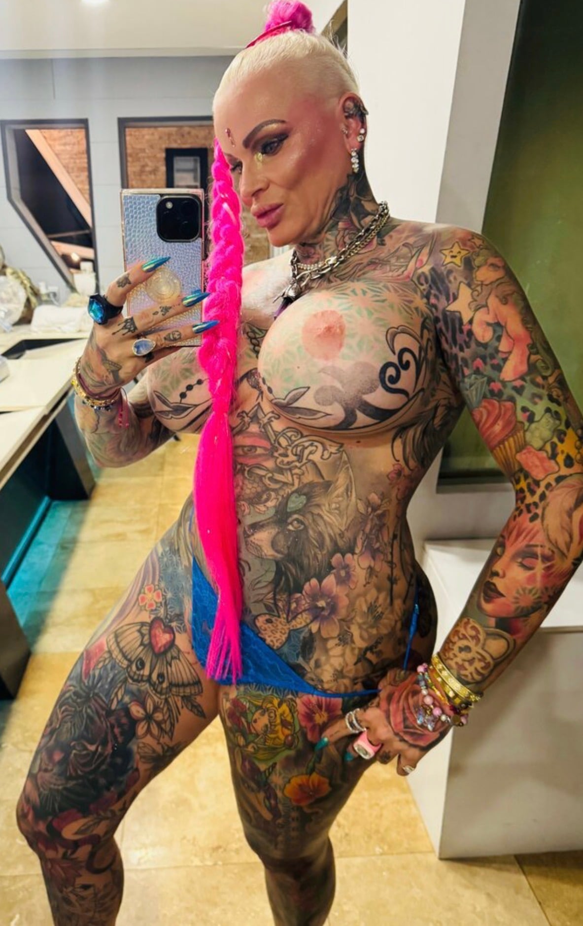 Stephie Dream nude 5