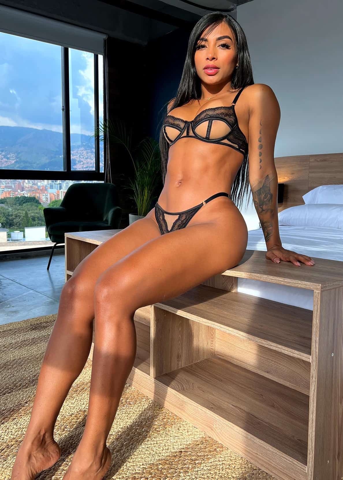 Stephie Martinez nude 2
